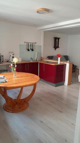 Le Cheylard Apartment | studio du cheylard le coquelicot