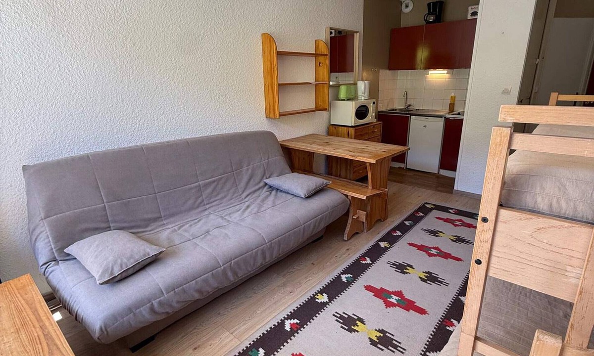 Prapoutel Apartment | Studio for 3 at the foot of the slopes with balcony