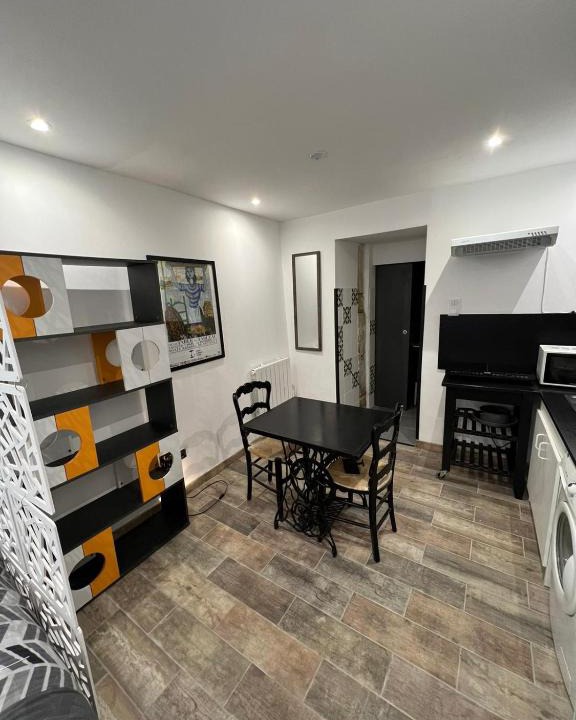 Romans-sur-Isere Apartment | Studio indépendant