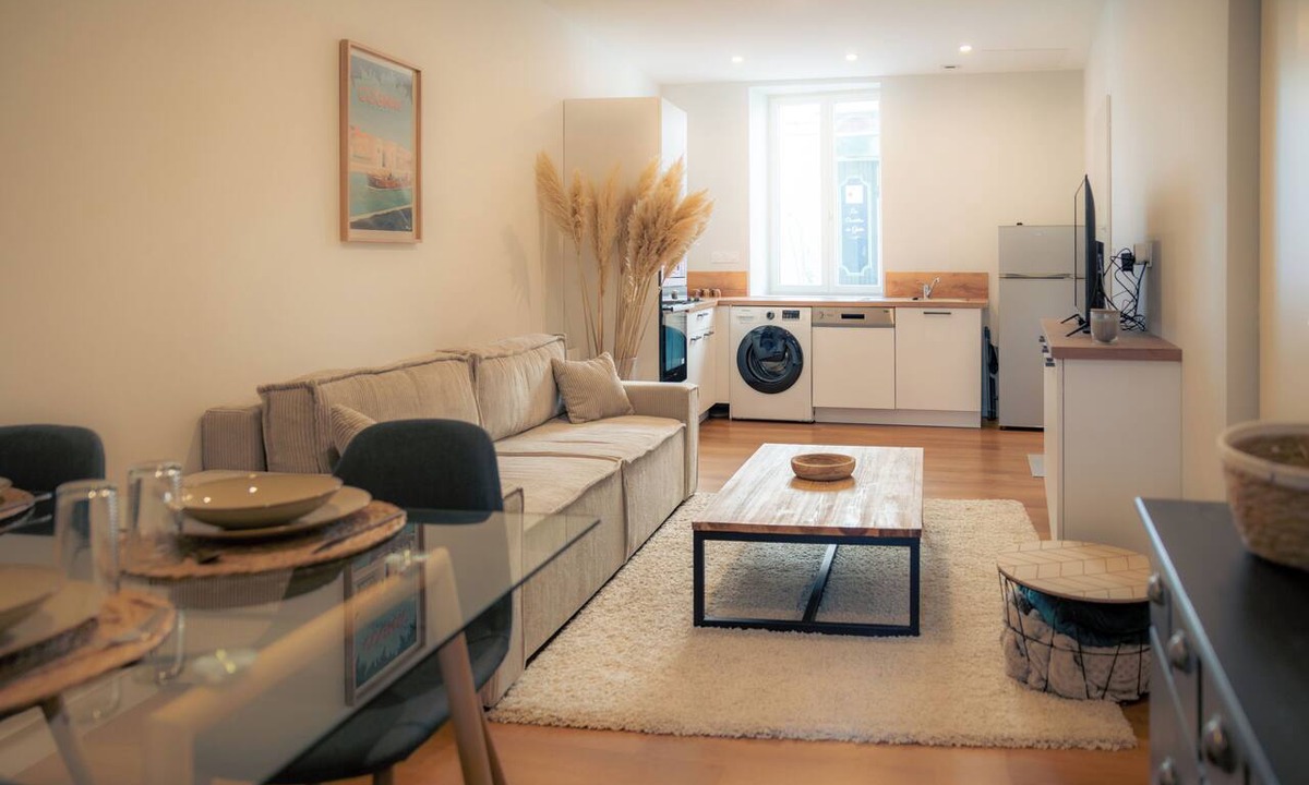 Cognac Apartment | Stunning Apartment in Old Cognac, Close to All Amenities
