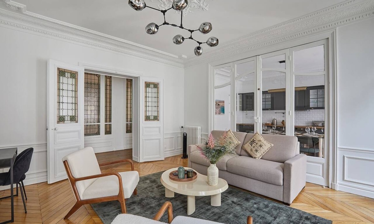 Quartier de la Porte-Saint-Denis Apartment | Superb Apartment in the Heart of Paris