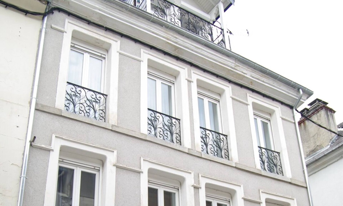 Bagneres-de-Luchon House | Superb house in Luchon city center 15persons