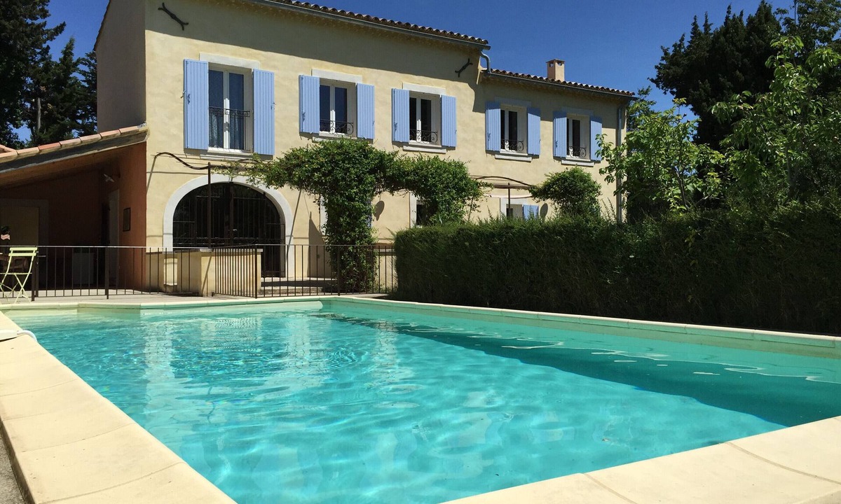 Aubignan Villa | Superb Provencal Mas with Swimming Pool