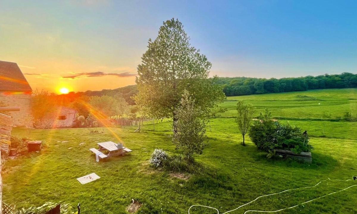 Saint-Martin-du-Puy House | Superb Renovated Longère with Large Park: Morvan! A Beautiful Natural Retreat, Historic Stone Walls