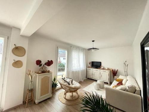 Vaux-les-Saint-Claude Apartment | Superbe appartement avec salle de jeux