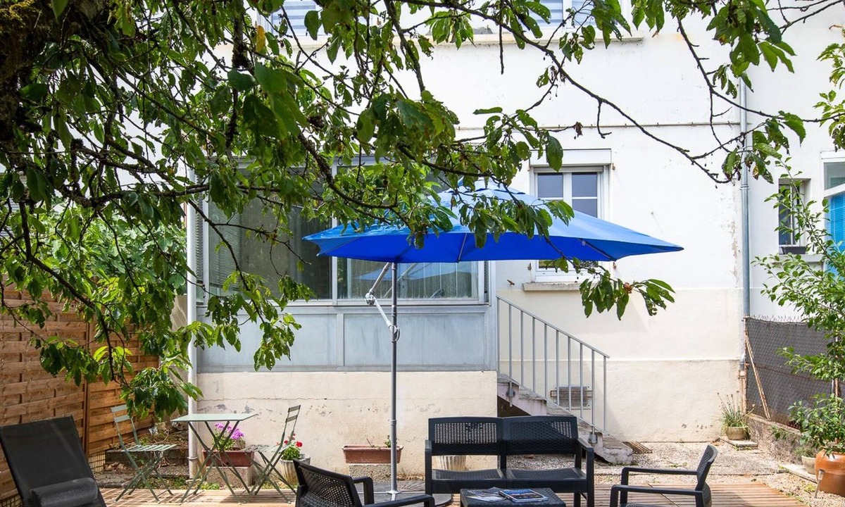 Up 1.5 Saint-Ferreol House | the coquettish: at MAGUY