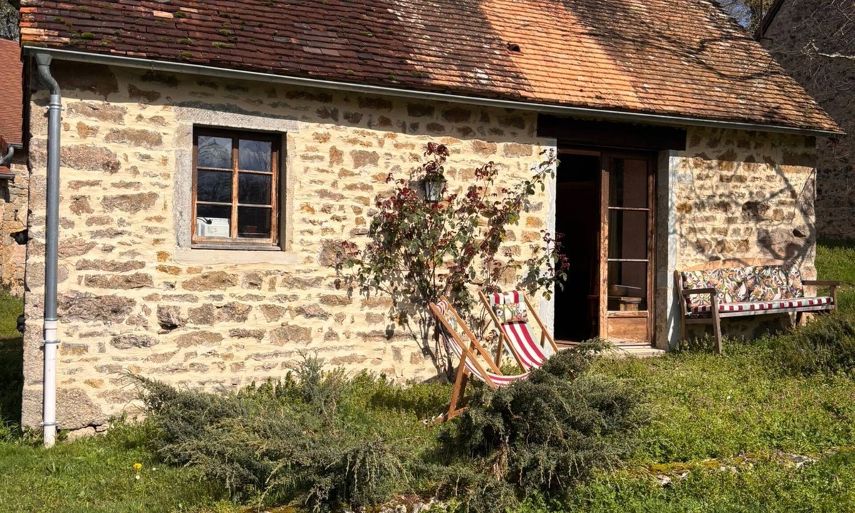 Passy House | The little house at the Haras de Tal