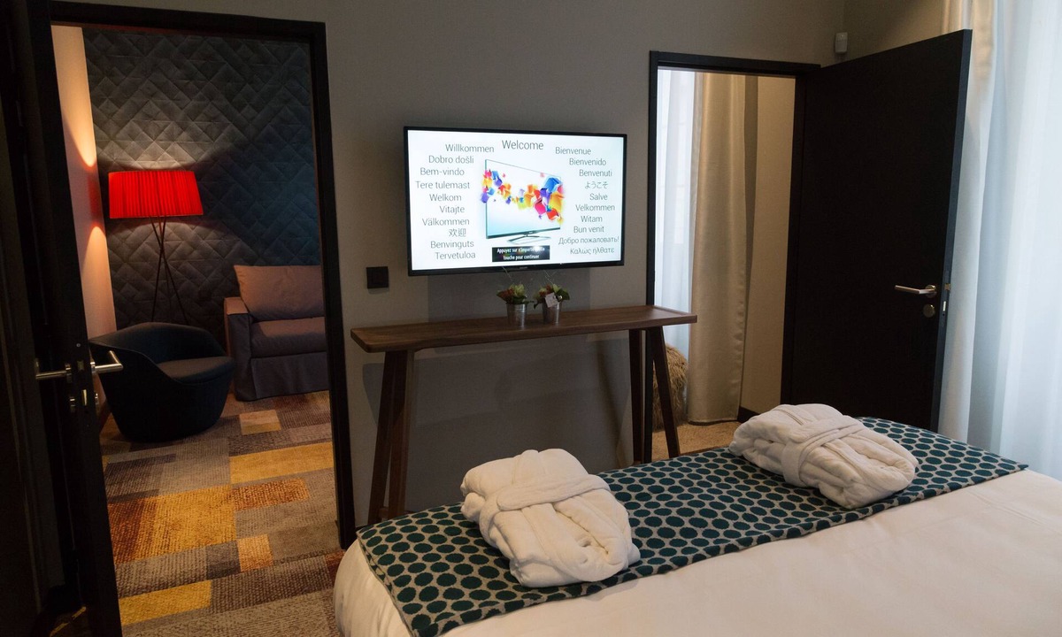 Pougues-les-Eaux Hotel | The Originals Boutique, Hôtel des Sources