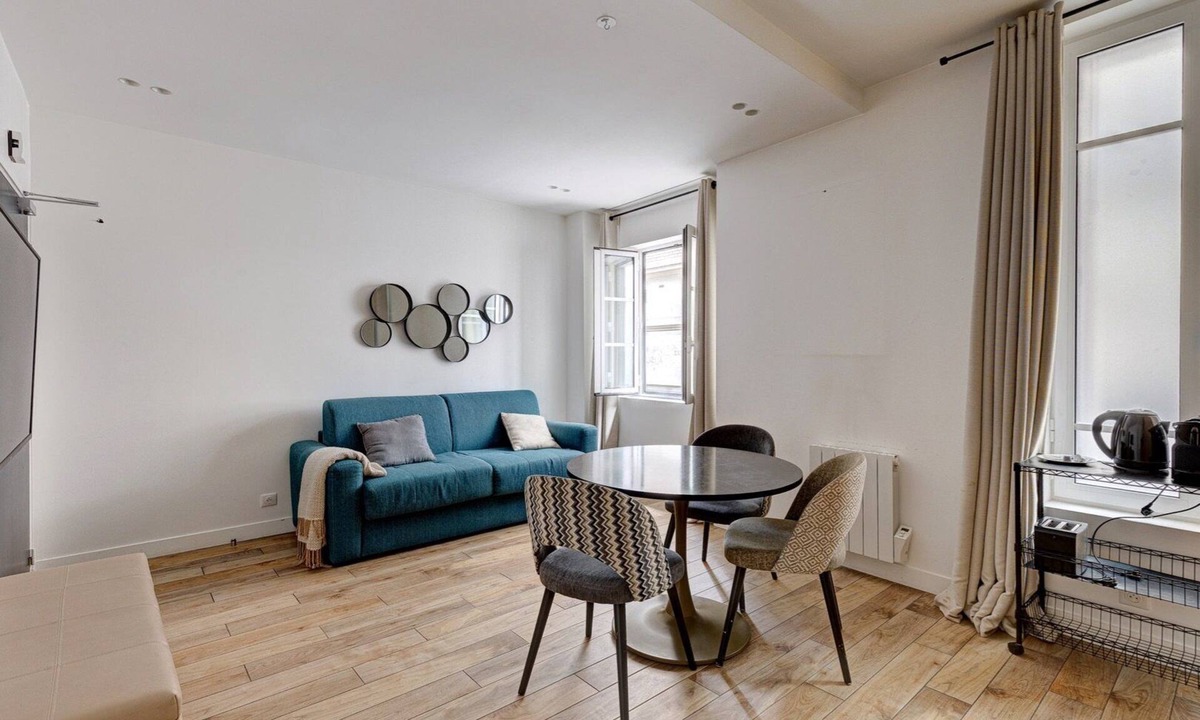Quartier de la Salpetriere Apartment | TheBlueStay 27 - Charming and elegant studio