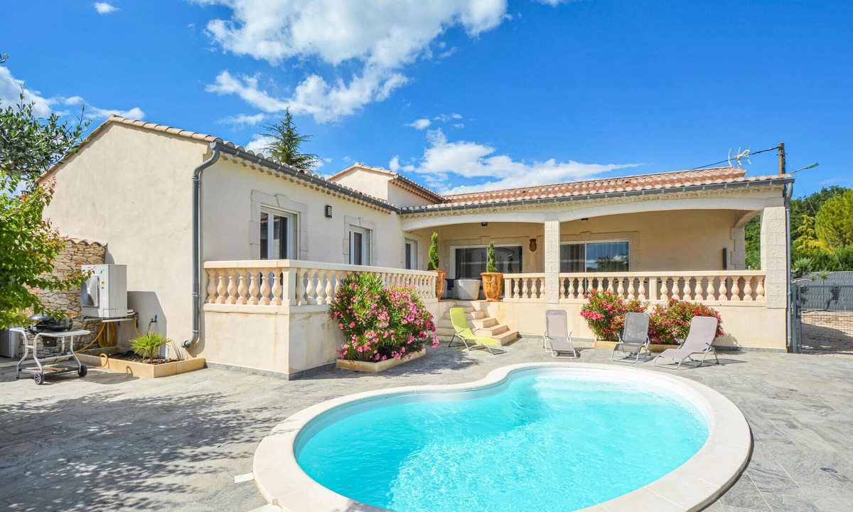Barjac House | This inviting vacation property with private pool is located in Barjac or 15 km from Pont d'Arc.