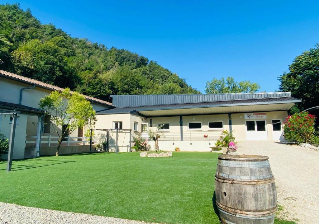 Tournon-sur-Rhone Hotel | Tikazéla - Escale Tournon-Sur-Rhône