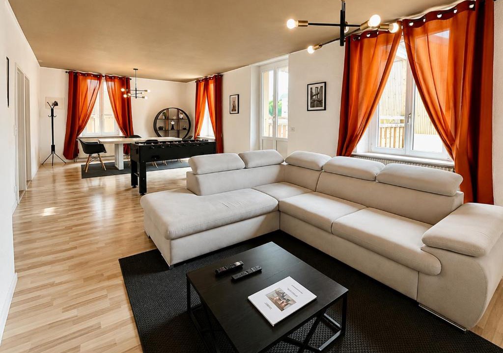 Morteau Apartment | vaste appartement rénové avec terrasse