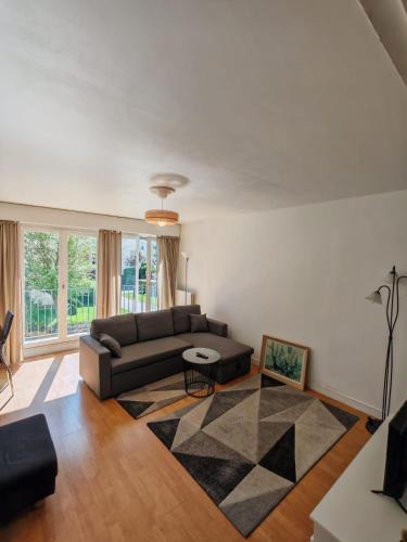 Chantiers Apartment | Versailles Tradition