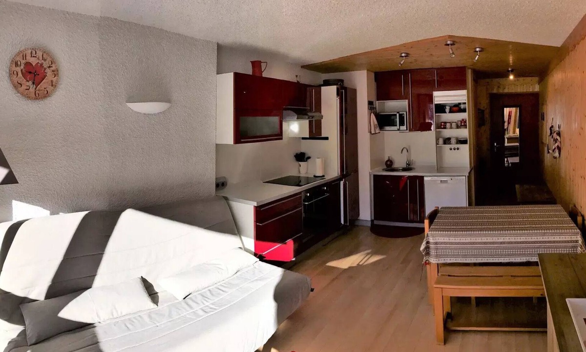 Correncon-en-Vercors Apartment | Very nice, renovated two-room apartment at the base of the slopes