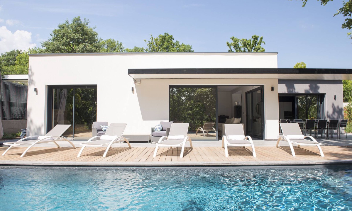 Saint-Etienne-de-Fontbellon Villa | Villa Tranquille au Coeur de L'ardèche, Idéale Pour les Familles