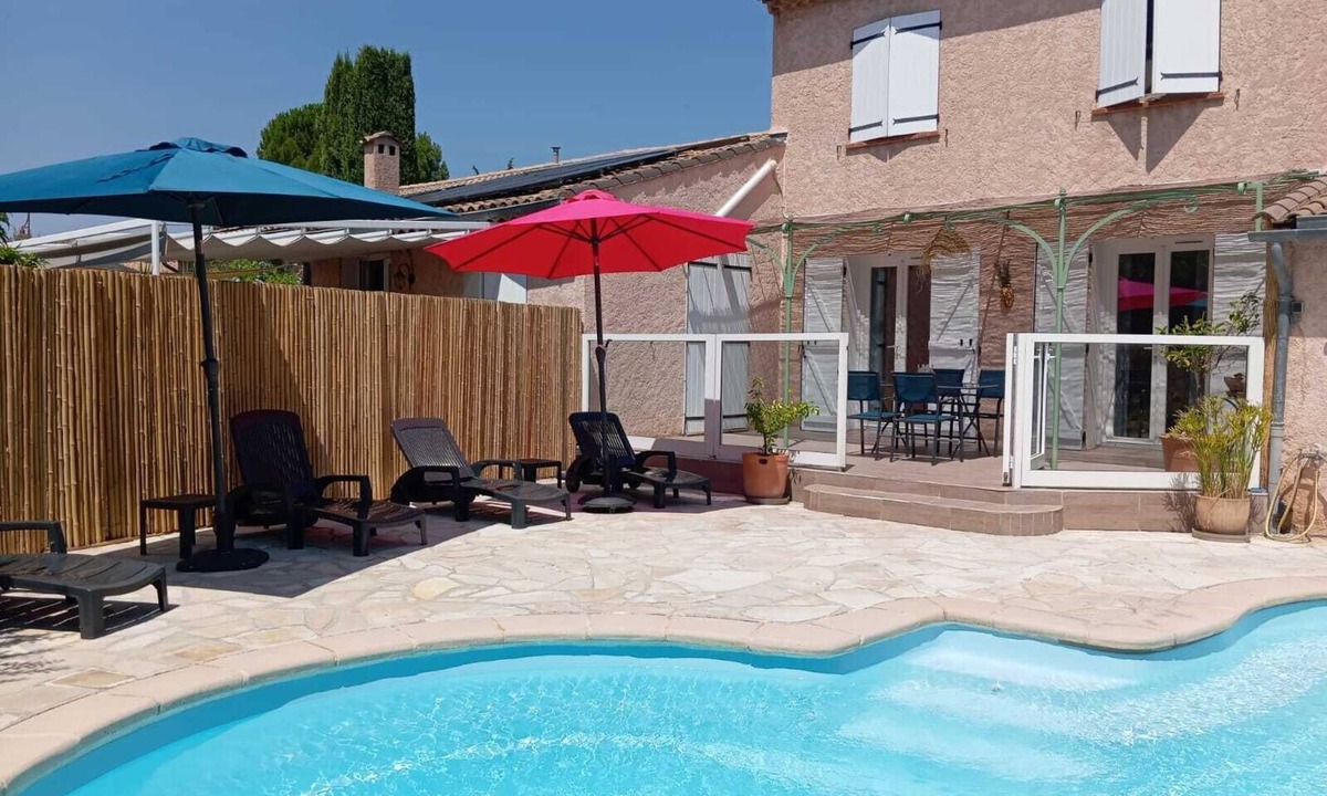 Les Arcs-sur-Argens House | VILLA BETWEEN SEA AND MOUNTAINS
