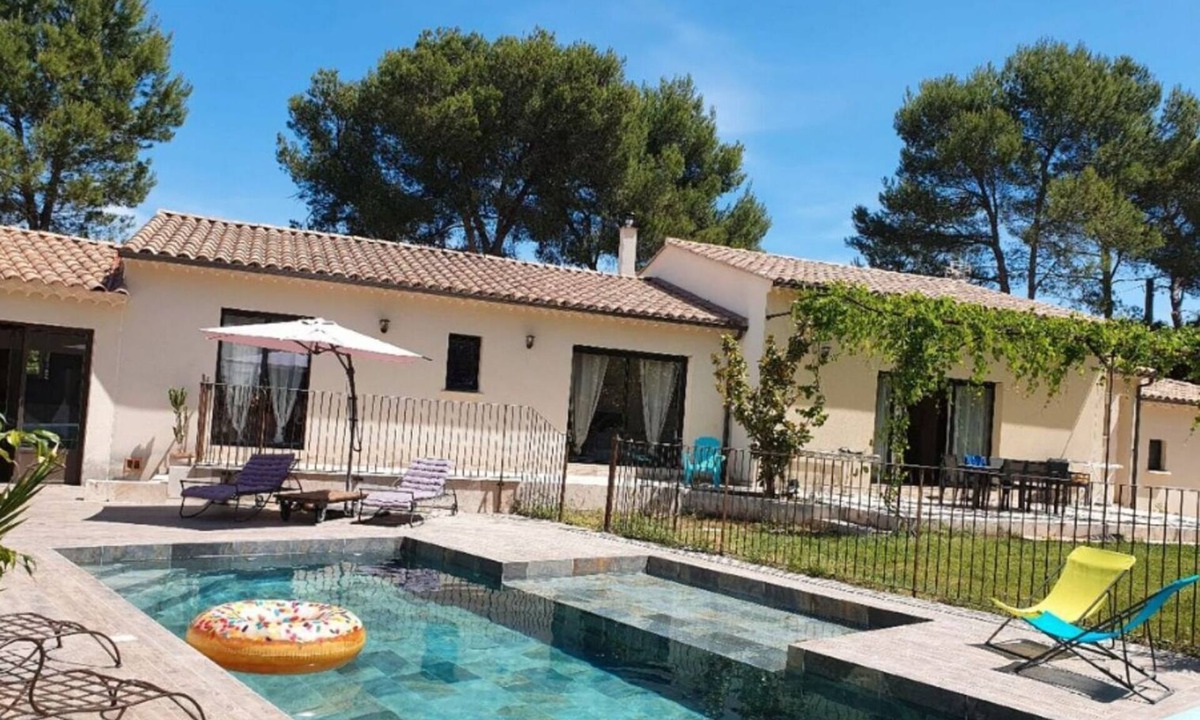 Saint-Didier Villa | Villa Familial Avec Piscine Climatisée