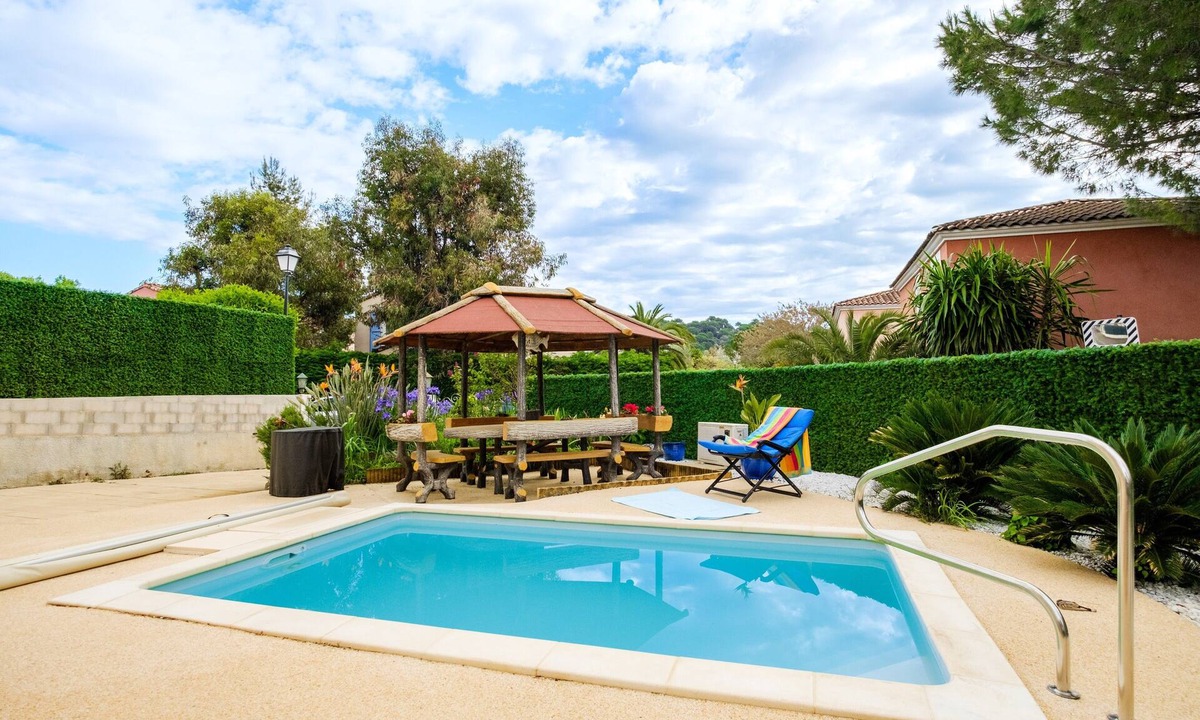 La Bocca Nord Villa | Villa 'Gnoki' with Private Pool, Wi-Fi, and Air Conditioning