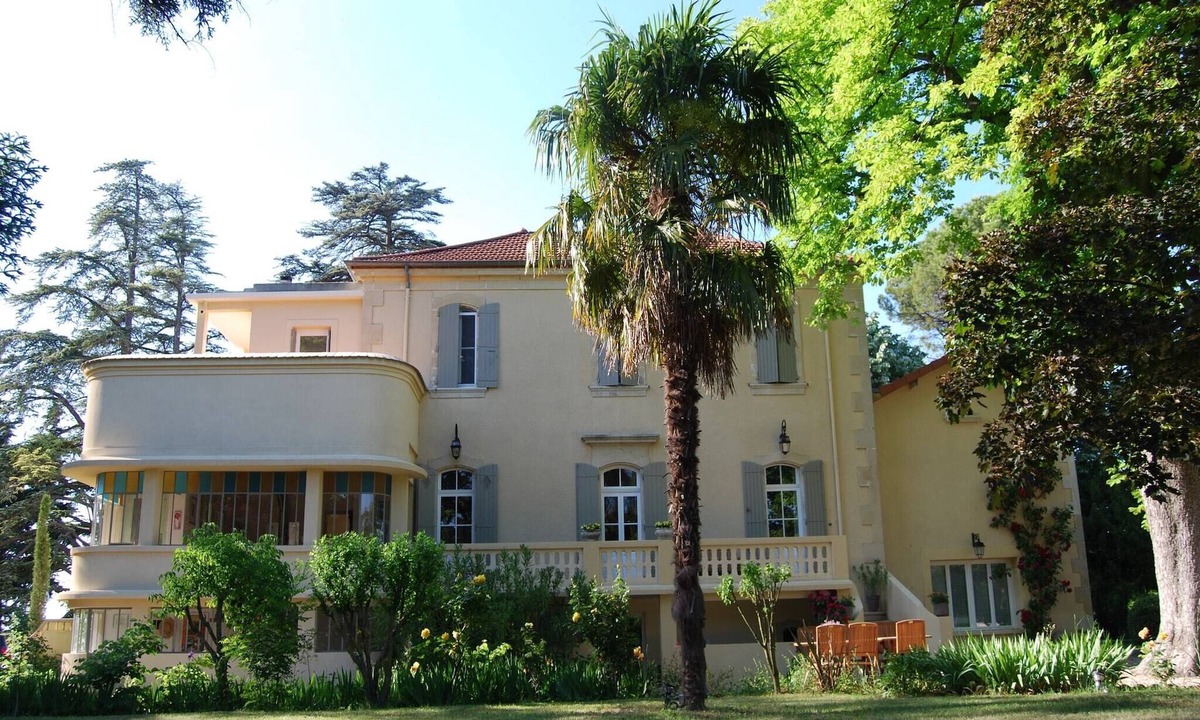 Valreas Villa | Villa in Valréas with Pool and Garden Views
