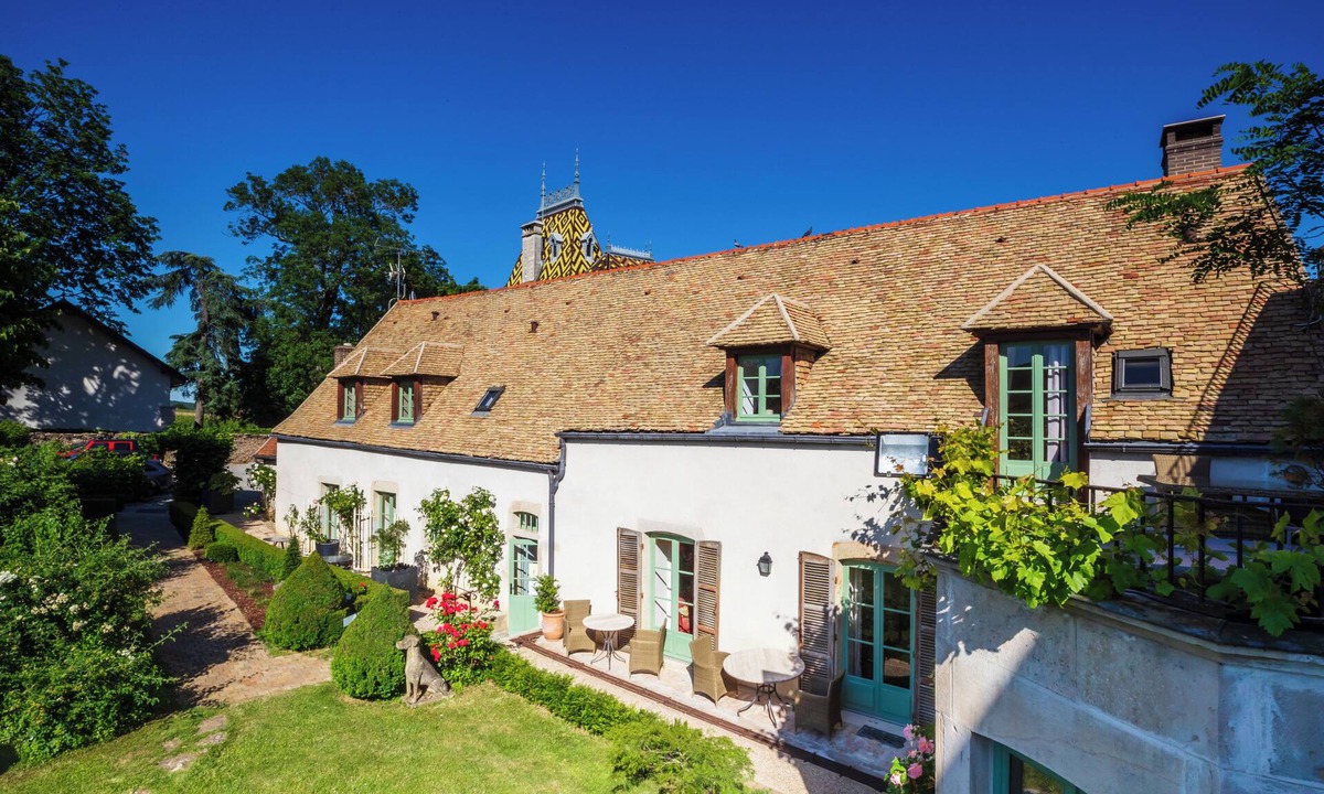 Aloxe-Corton Hotel | Villa Louise