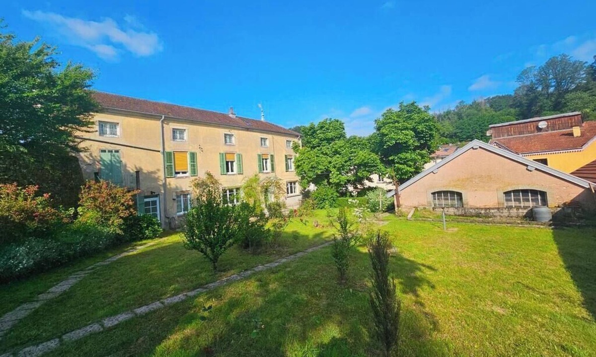 Fontenoy-le-Chateau Apartment | Villa Magnolia