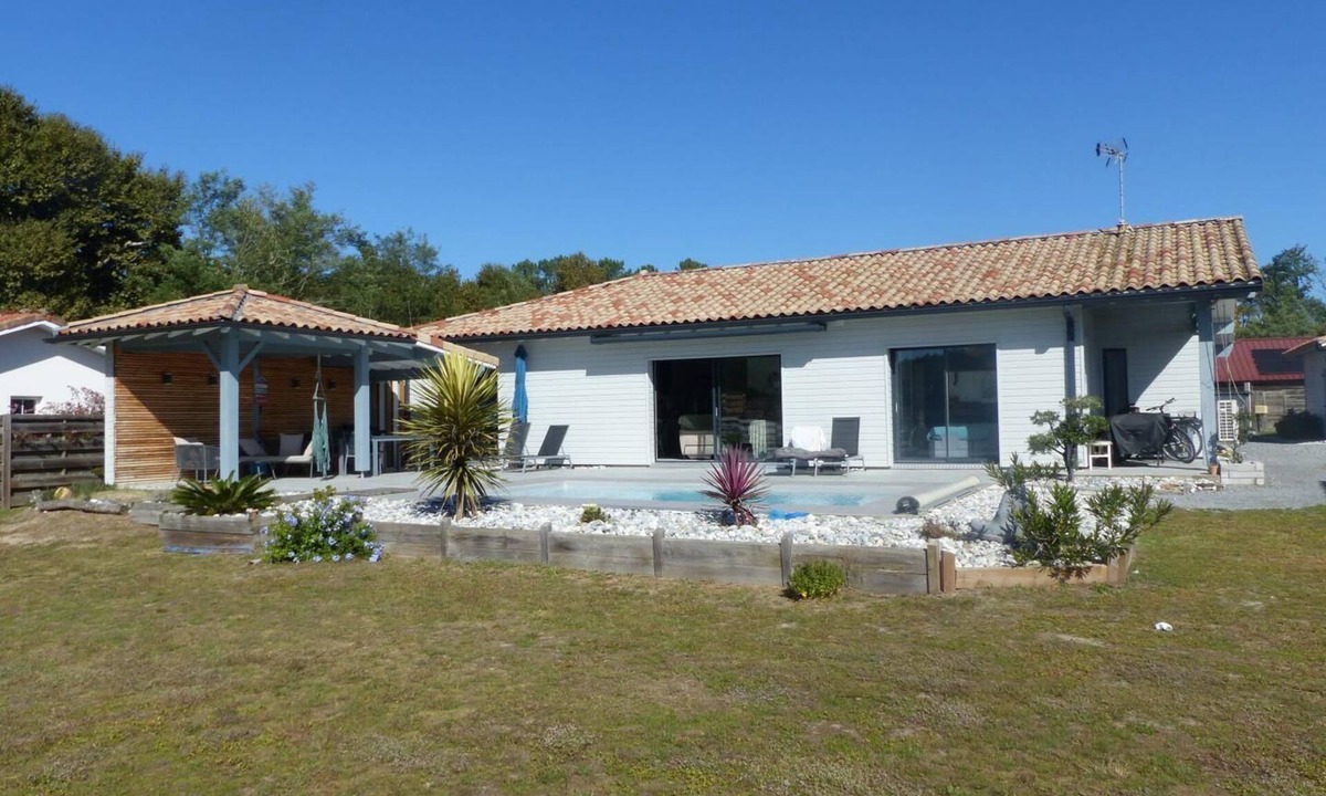 Leon House | Villa Nature - Leon - Gîte