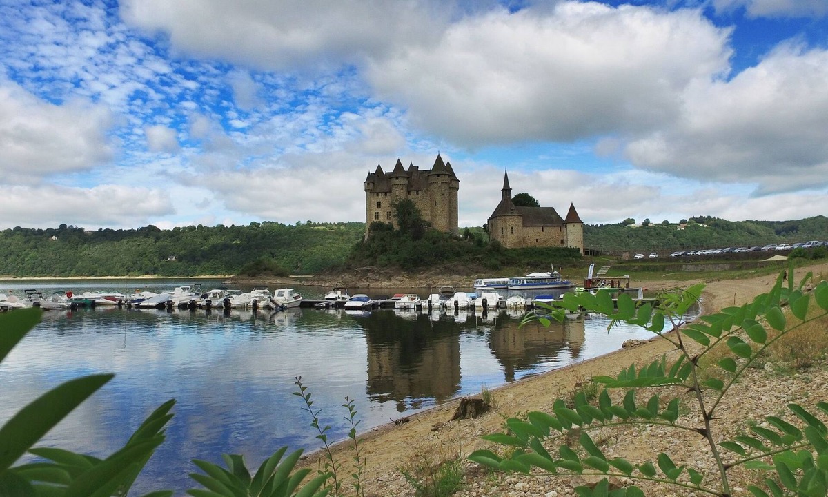 Champs-sur-Tarentaine-Marchal Other | VVF Cantal Champs-sur-Tarentaine