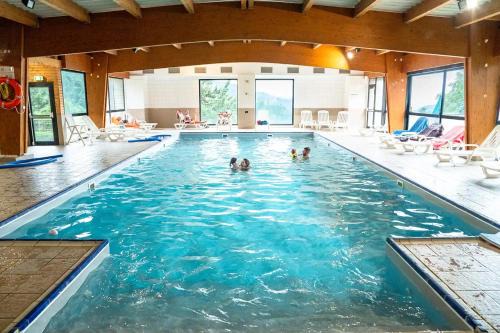 Saint-Jacques-des-Blats Resort | VVF Le Lioran Les Monts du Cantal