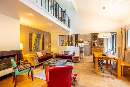 Marat - Parmentier Apartment | WeHost - Grand Duplex avec terrasse au porte de Paris - 6 personnes