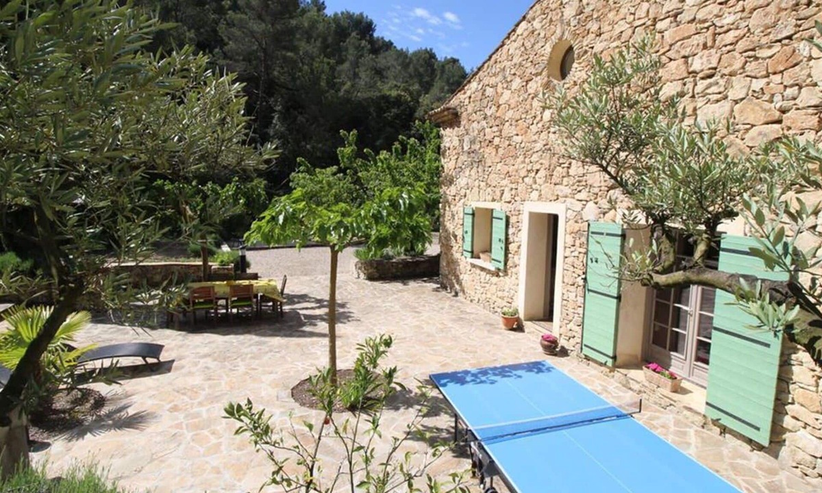 Le Barroux Villa | Wonderful private villa for 8 people with private pool, WIFI, TV and pets allowed
