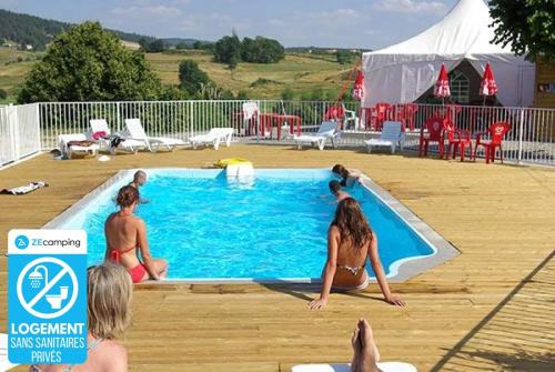 Langogne Other | ZEcamping 3 étoiles dog friendly piscine chauffée en bordure de l'Allier