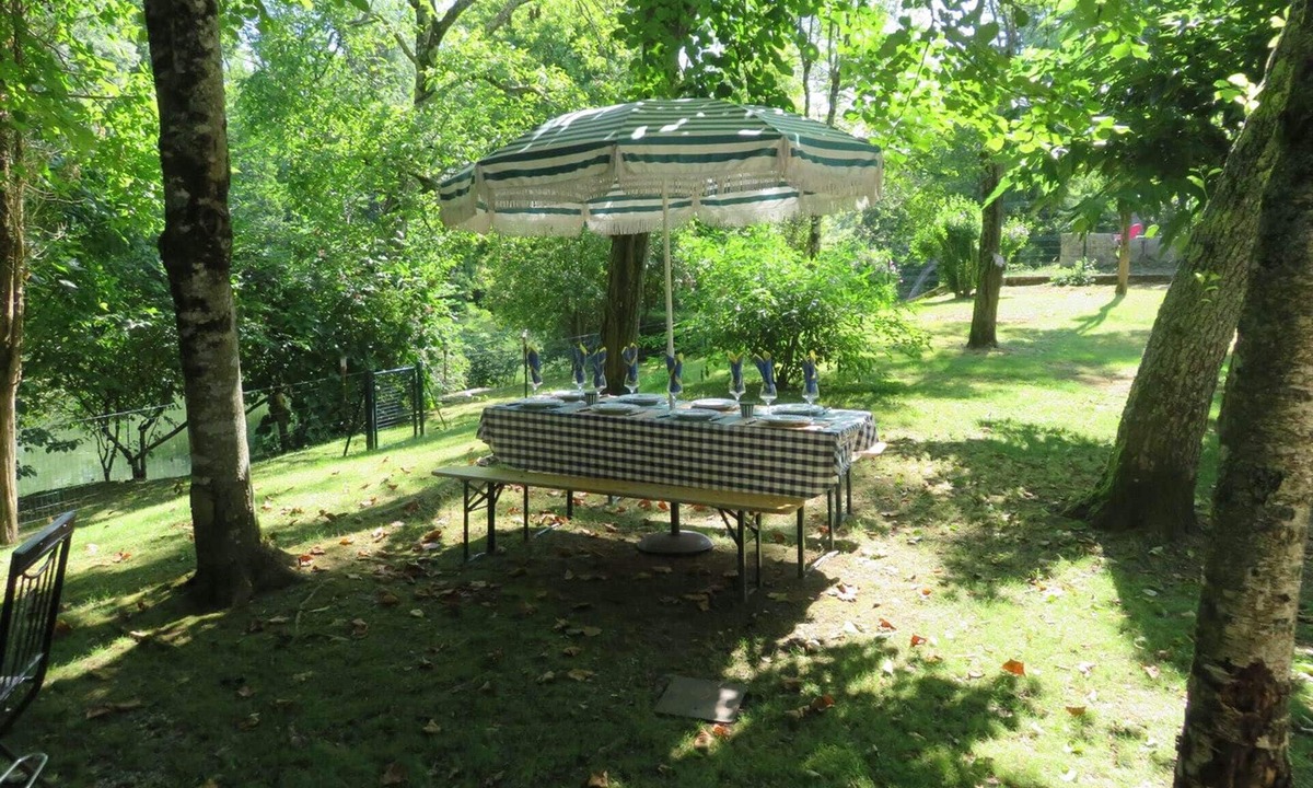 Saint-Front-de-Pradoux House | Zen break at Charmes de l'Isle