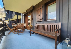 Cozy 4-person apartment with balcony & garage in Samoëns