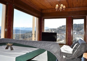 Spacious 3-room apartment, lake and slopes view in Les Angles