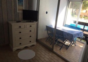 Studio Cabine Lumineux avec Piscine, 4 Couchages, Grau d'Agde - FR-1-423-202 in Le Grau-dʼAgde