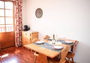 Wifi, 1st floor, swimming pool, terrace, balcony, tv, 34m², Saint Lary Soulan