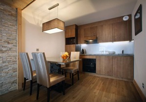 Wifi, 50m from resort center, fitness, swimming pool, sauna, hammam, tv, ski locker, 70m², Les Arcs