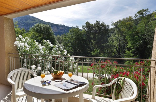 Vallon-Pont-d'Arc Apartment | Équipé avec Terrasse, vue sur l'Ardèche!