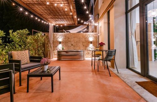 Nyons Apartment | ÉROS - Loft entier avec Balnéo & Rétroprojecteur