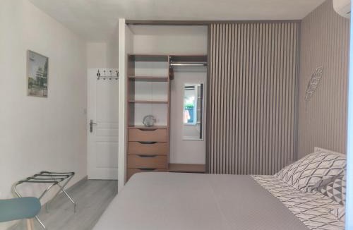 Sassenay House | Étape premium confort avec parking et entrée privative