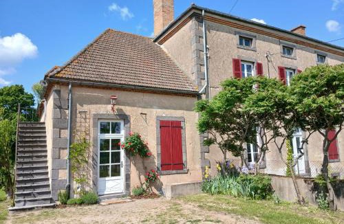 Jaligny-sur-Besbre House | Évasion familiale isolée 10 pers Paix & nature
