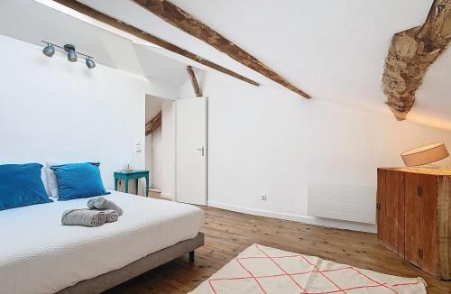 Paladru House | 1 2 3 Soleil, Piscine, Lac, 5 chambres, 12 pers