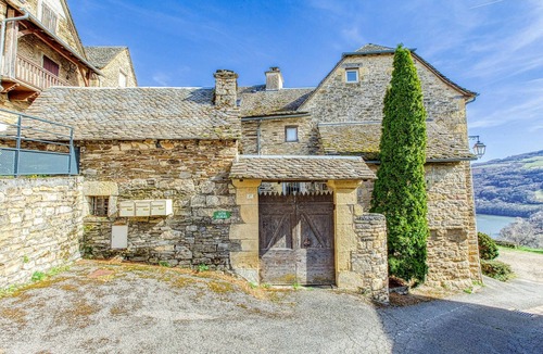 Castelnau-de-Mandailles House | 1 bedroom accommodation in Castelnau d Mandailles