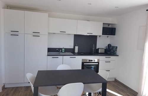Aubenas Apartment | 1 Bedroom Apartment in Aubenas