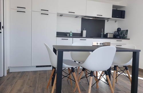 Aubenas Apartment | 1 Bedroom Apartment in Aubenas
