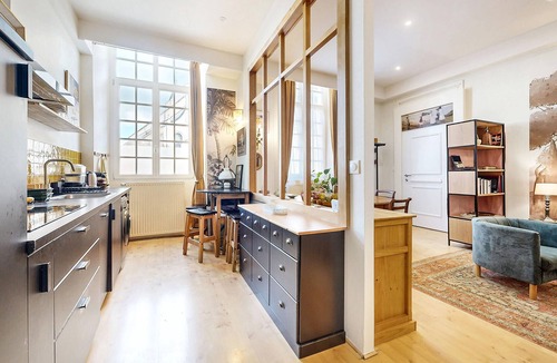 Lons-le-Saunier Apartment | 1 bedroom cozy apartment in Lons-Le-Saunier