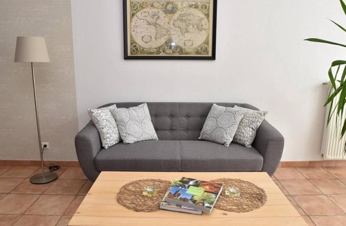 Cressanges House | 100 m² House ∙ 2 bedrooms ∙ 4 guests