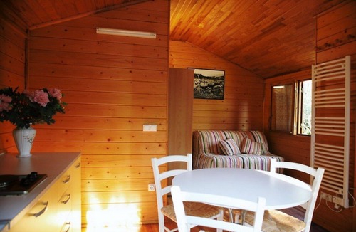Saint-Jean-du-Pin Ski Chalet | 10mn from ANDUZE STUDIO with SPA/PISCINE/CLIM/WIFI/PARKING in quiet country