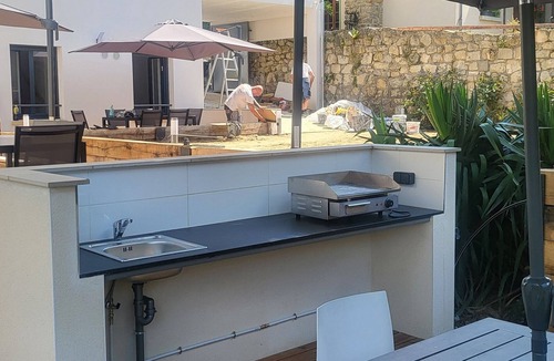 Gentilly House | 120m2 house, large garden with 100m2 terrace.