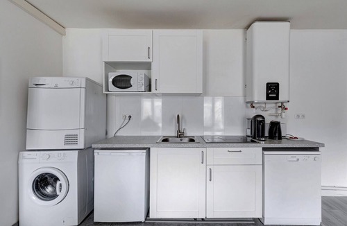 Bagnolet Apartment | 133 Lovely Suite - Charming Apartment in Bagnolet